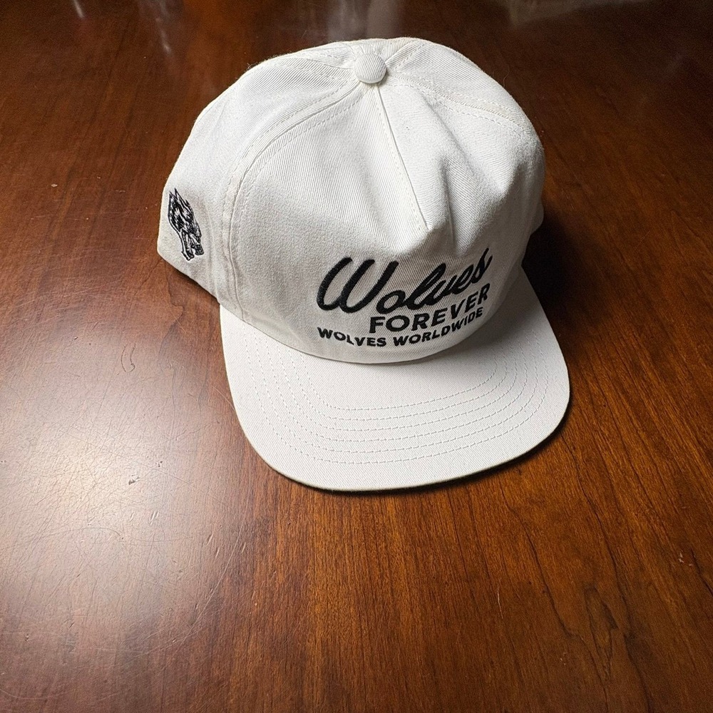 Darc Sport Wolves Forever Wolves Worldwide Limited Edition White Snapback Hat